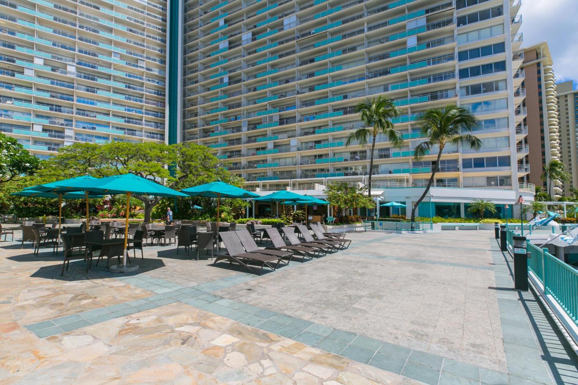 Appartamento Ilikai Tower 1127 Yacht Harbor View 1Br Honolulu Esterno foto