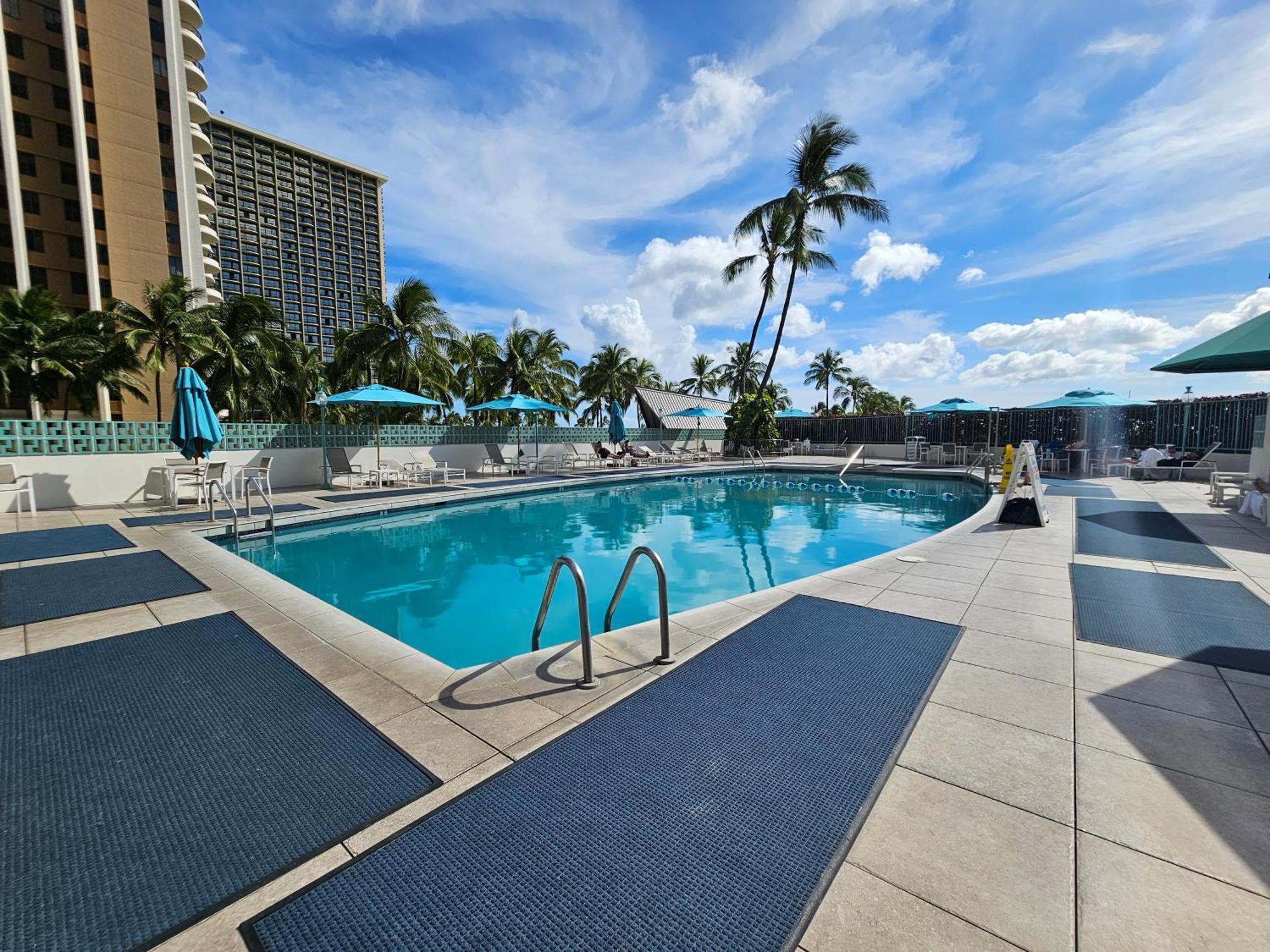 Appartamento Ilikai Tower 1127 Yacht Harbor View 1Br Honolulu Esterno foto