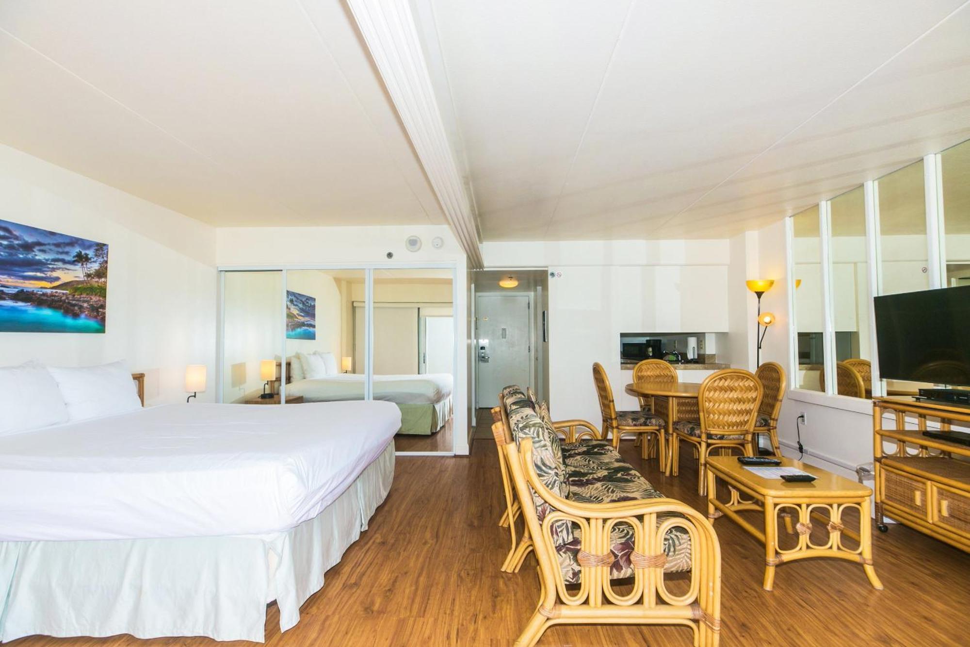 Appartamento Ilikai Tower 1127 Yacht Harbor View 1Br Honolulu Esterno foto